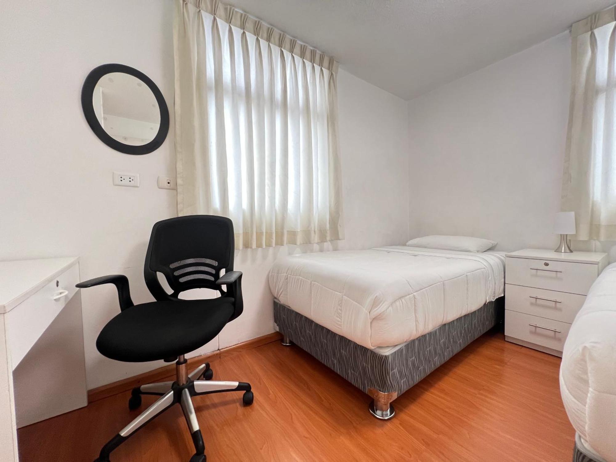 Downtown Lima Apt With May Promo Book & Save Big Exterior foto